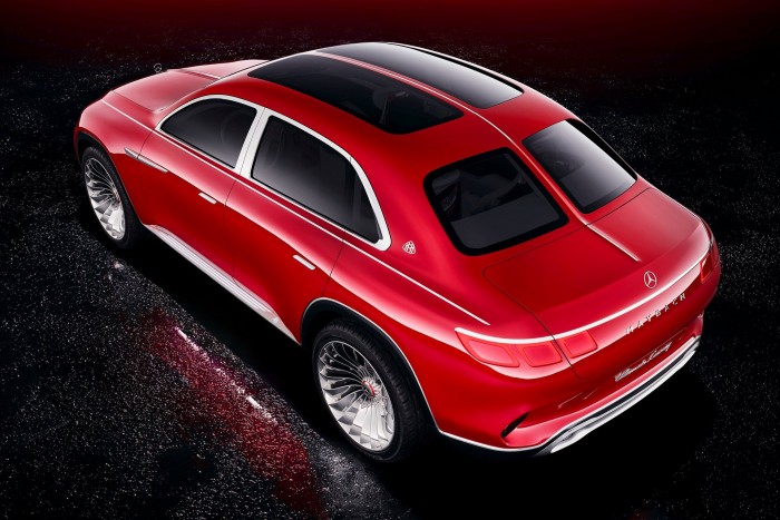 Megépíti brutális luxusterepjáróját a Mercedes 5 | Vezess Megépíti brutális luxusterepjáróját a Mercedes 5