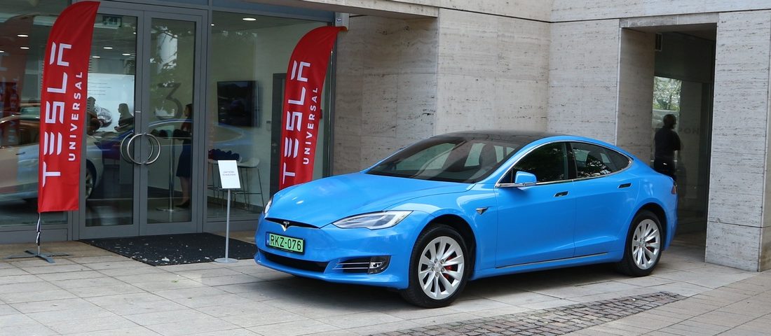 Megnyílt a Tesla-szalon Budapesten