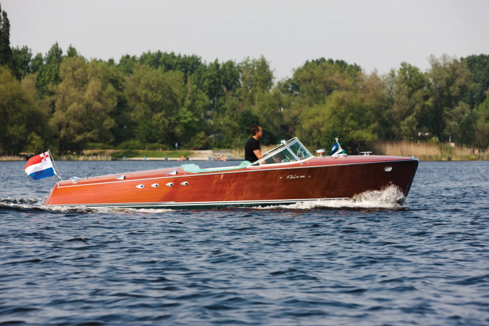 Tiéd lehet a monacói herceg kedvenc hajója 1 | Vezess Tiéd lehet a monacói herceg kedvenc hajója 1