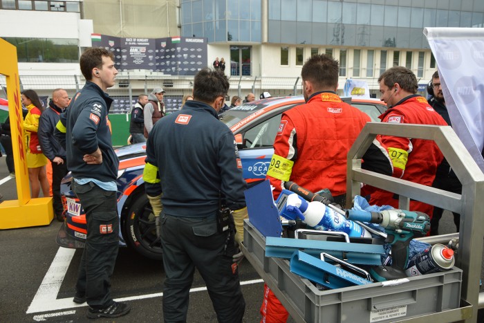 Megmutatjuk Michelisz csapatának meglepő titkait 9 Megmutatjuk Michelisz csapatának meglepő titkait 9