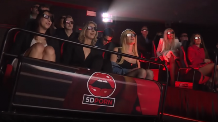 5D-s mozi, ahol felnőttfilmeket vetítenek 2