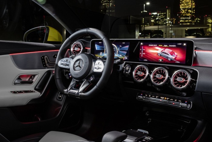 Elkészült a Mercedes négyajtós sportkupéja 6