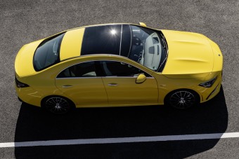 Videón a 300 lóerős kecskeméti játékszer