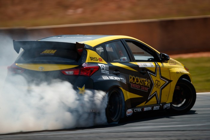 Bocs, lemaradtál az ezer lóerős Toyota Corolláról 6