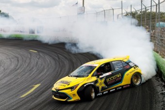 Bocs, lemaradtál az ezer lóerős Toyota Corolláról