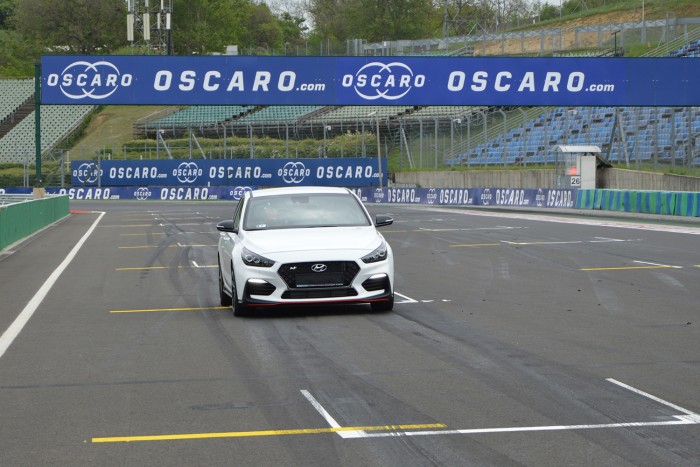 Megmutatjuk Michelisz csapatának meglepő titkait 22 Megmutatjuk Michelisz csapatának meglepő titkait 22