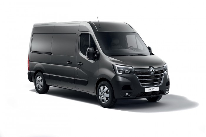 Uzsitálcával érkezik az új Renault Master