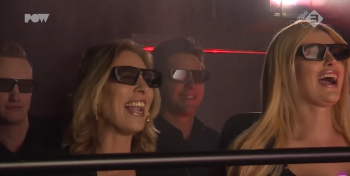 5D-s mozi, ahol felnőttfilmeket vetítenek 1