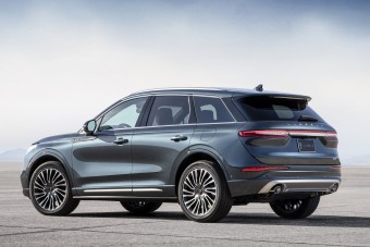 Ezt tudja a nálunk nem kapható luxus-Kuga