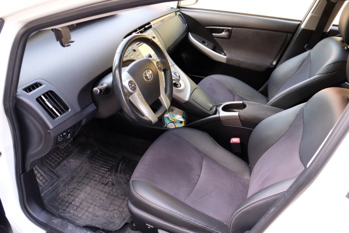 Használt konnektoros hibrid a legolcsóbban: Ampera vagy Prius plug-in? 59 Használt konnektoros hibrid a legolcsóbban: Ampera vagy Prius plug-in? 59