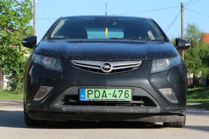 Használt konnektoros hibrid a legolcsóbban: Ampera vagy Prius plug-in? 61 Használt konnektoros hibrid a legolcsóbban: Ampera vagy Prius plug-in? 61