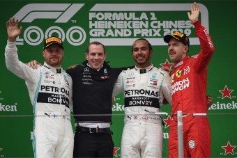 Hamilton: Különleges győzelmet arattunk