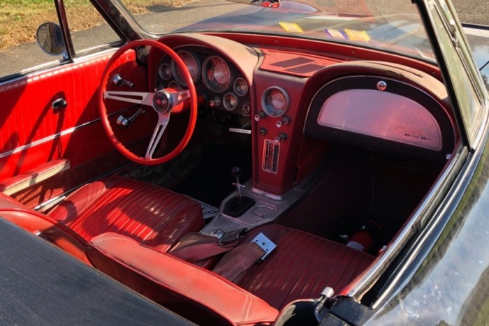 Garázsban leltek rá erre a patinás Corvette-re 6 | Vezess Garázsban leltek rá erre a patinás Corvette-re 6