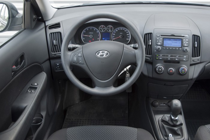 Rozsdás és törött volt a szépnek hirdetett Hyundai i30 4 Rozsdás és törött volt a szépnek hirdetett Hyundai i30 4