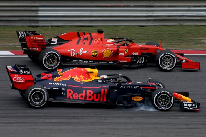 F1: A Red Bull emberét akarta lenyúlni a Ferrari