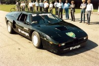 300 felett száguldott a turbós BMW M1-es 2