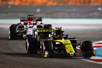 Az idei F1-esek lomhák, mint a tankok