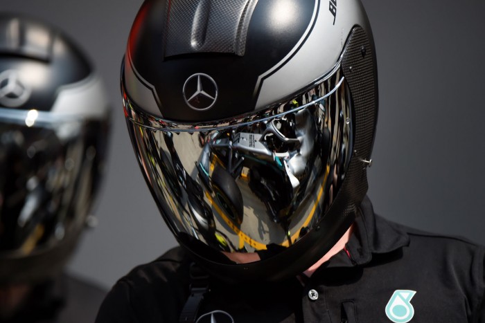 F1: Nagyot kockáztatott a Merci Bottasszal