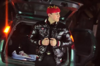 Örökké az agyunkba égett a refrén: 