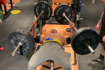 Megnéztük ezt a videót, és izomlázunk lett