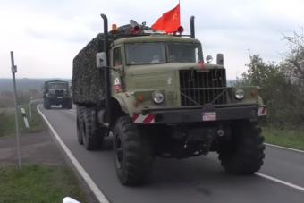 Ilyen KRAZ-konvojt sem láthatunk minden nap