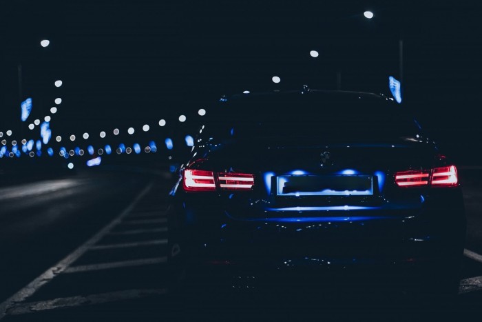 A sötétségből táplálkozó, forradalmi technológiát kínál a BMW