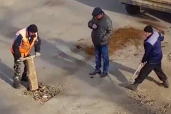 Sírva röhögős útjavítást videóztak az oroszoknál