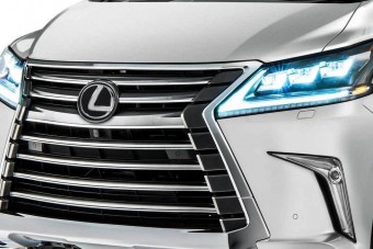 Luxuskisbuszt épít a Lexus