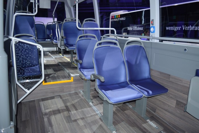 Díjat kapott a Sprinterből készített minibusz 1