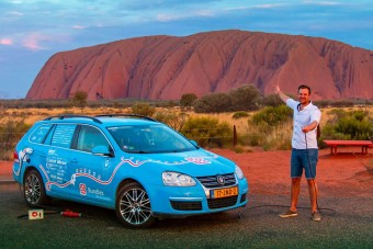Brutálisan hosszú utat tettek meg villanyautóval, ez bizony új rekord lehet