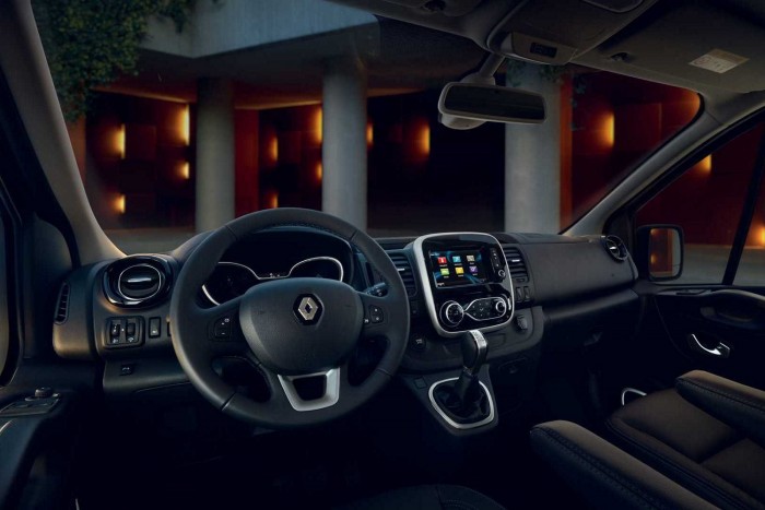 Nagyobb motorokkal újul a Renault Trafic 1