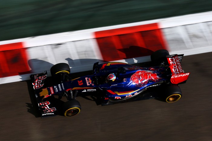 F1: A fertályát ünnepli a Toro Rosso 3 | Vezess F1: A fertályát ünnepli a Toro Rosso 3