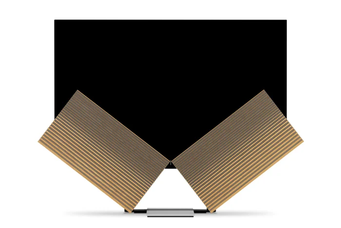 Ilyet még nem láttál: összecsomagolja magát a tévé