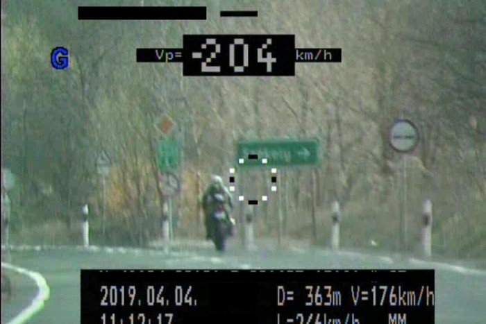 204-gyel repesztett a hullajelölt magyar motoros