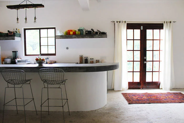 Meglepő dolgot rejtenek a falak a férfi házában 7 | Vezess Meglepő dolgot rejtenek a falak a férfi házában 7