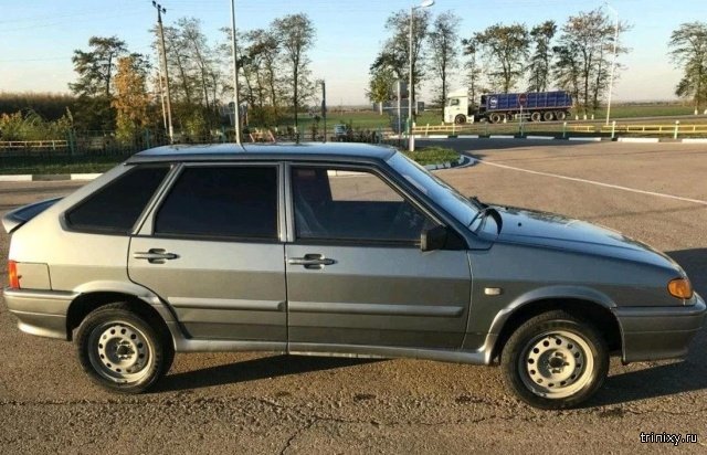 Iszonyat tákolást találtak a frissen vásárolt használt Lada alatt 5