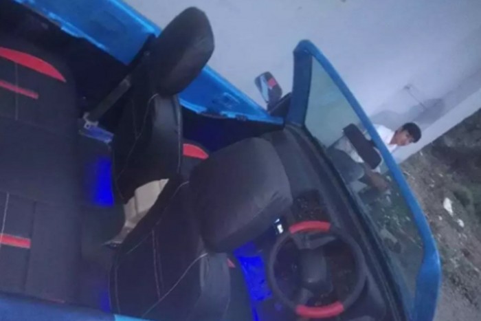 Itt a valaha volt leggagyibb Bugatti-replika 7 | Vezess Itt a valaha volt leggagyibb Bugatti-replika 7