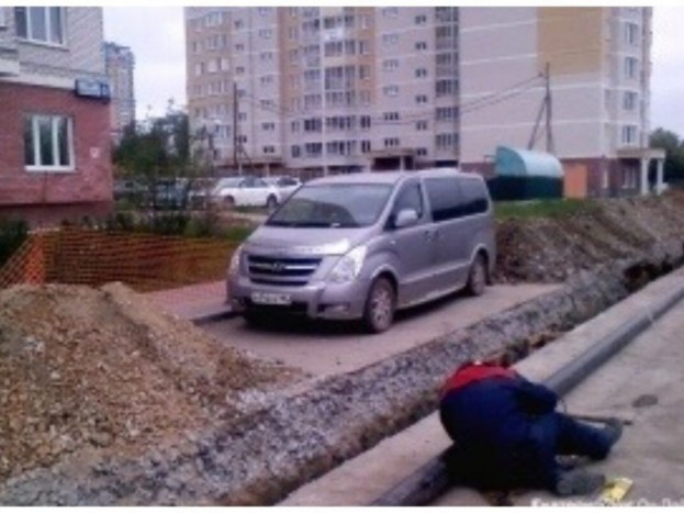 13 szorult helyzet, ahonnan nem menekülnek egyhamar ezek az autósok 11 | Vezess 13 szorult helyzet, ahonnan nem menekülnek egyhamar ezek az autósok 11