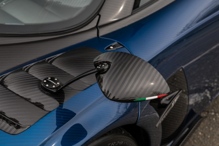 Pagani mesterműve a Macchina Volante 8