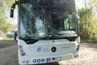 A rendőrök is meglepődtek, amikor kinyílt a busz ajtaja 1