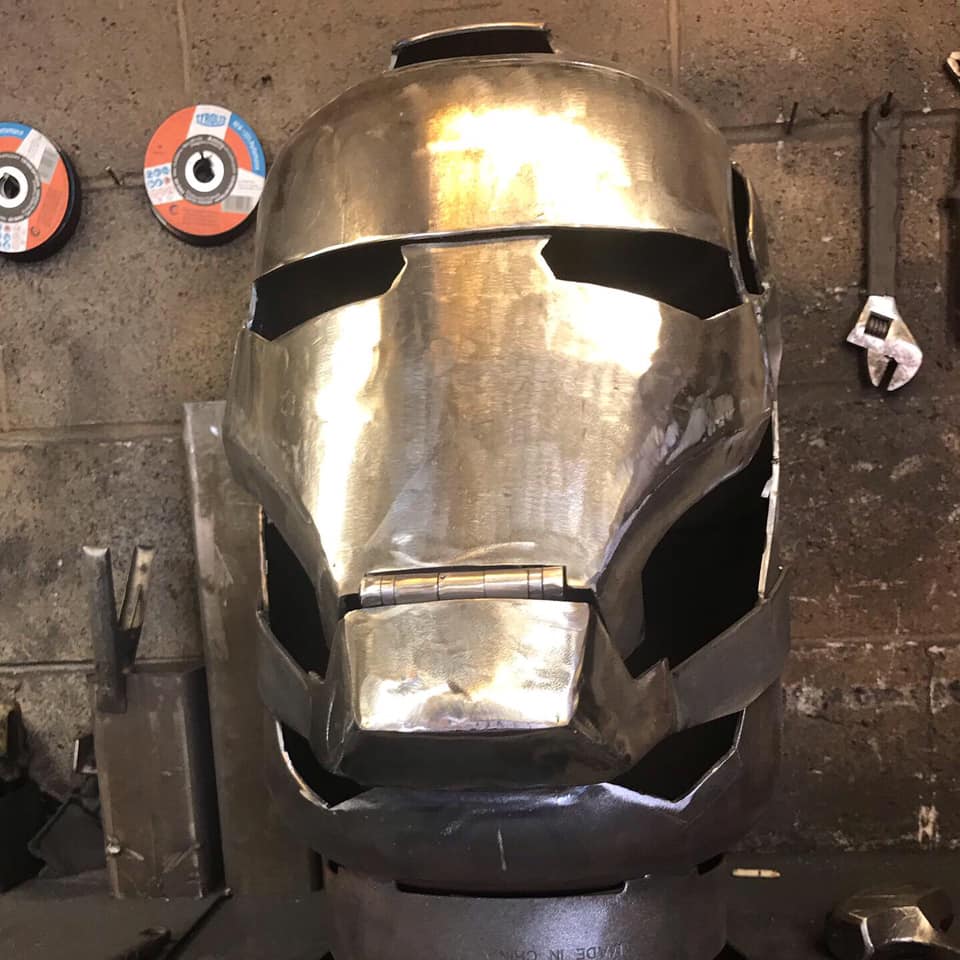 Végre a Vasember sisakjában sistereghet a kolbász 3