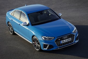 Megújult az Audi A4