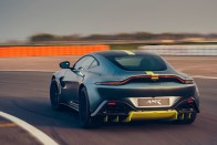 Ritka kincs lesz a kézi váltós Aston Martin Vantage 2