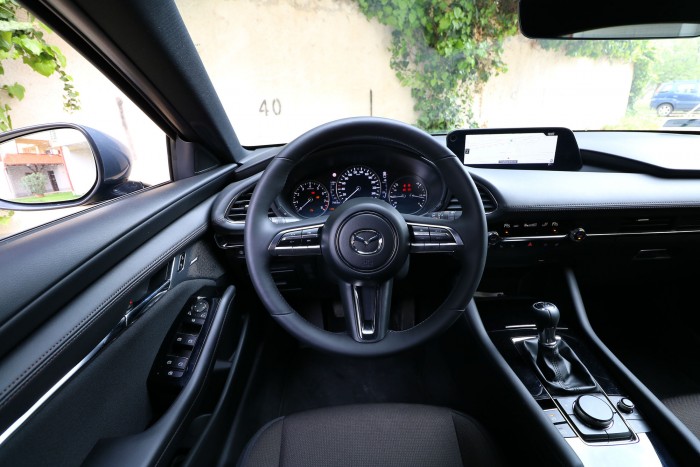 Nincs még egy ilyen szoborszerű autó, mint az új Mazda3 15 Nincs még egy ilyen szoborszerű autó, mint az új Mazda3 15
