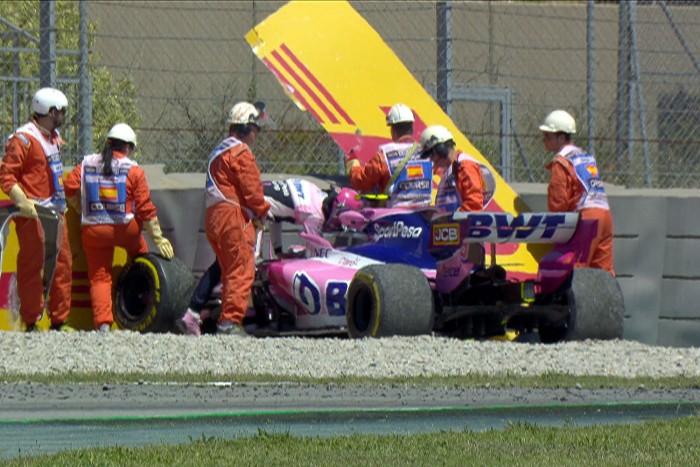 F1: Balesettel zárult az első edzés Barcelonában