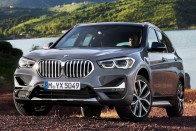 Konnektoros hibrid lesz a BMW legkisebb crossovere 28