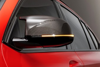 Drága tükrökre utaznak a tolvajok