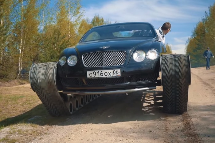 Az oroszok megcsinálták a lánctalpas Bentley-t