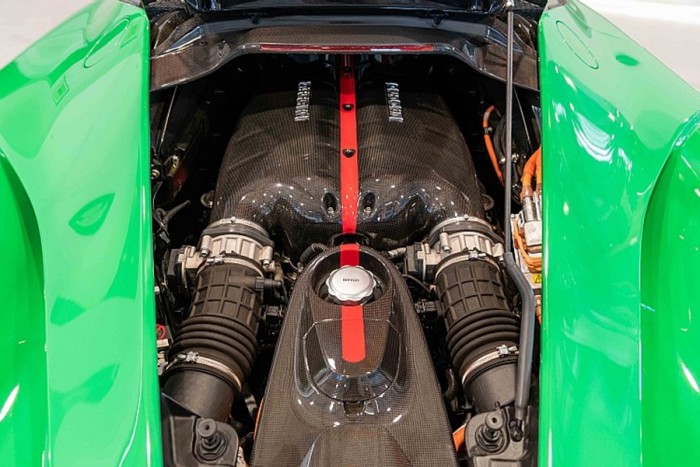 Milliárdos érték Jay Kay egyedi LaFerrarija 7