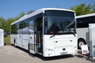 A legújabb buszok magyar utasokra várnak 18